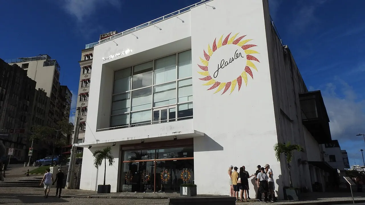 Clausura de Volumens: Myriam Bleau presenta Soft revolvers