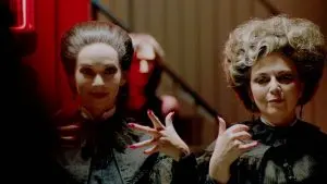 Proyección de ‘In Fabric’ de Peter Strickland acompañada de una conversación entre Beatriz Serrano y Las Entendidas